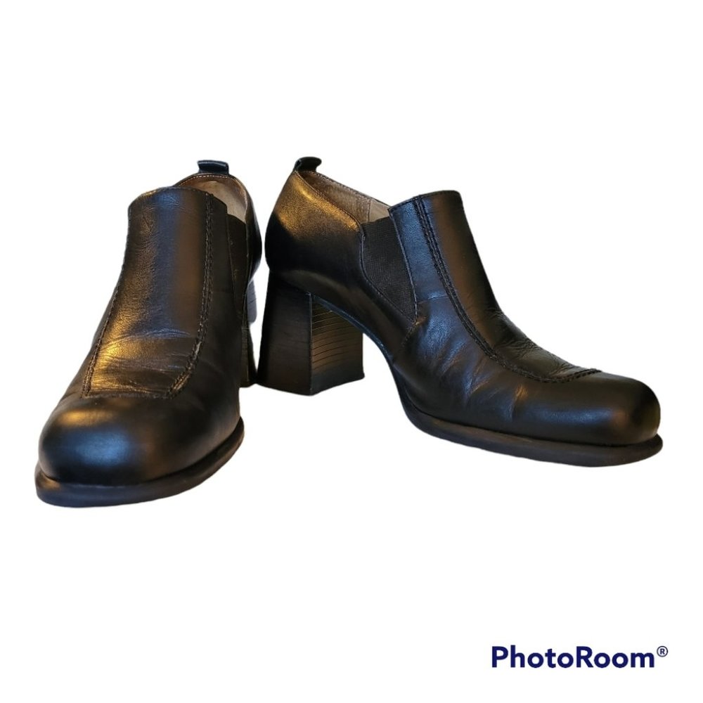 Vintage Cougar Leather Chunky Heel Shoe